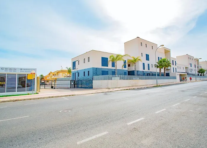 210 New Mar Pool - Alicante Holiday
